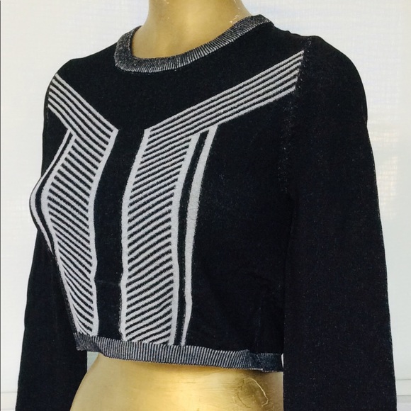 SALE!  NWT ELEVEN PARIS LA Collection Cropped SWEATER L - Picture 8 of 15
